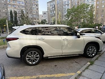Транспорт: Toyota Highlander: 2022 г., Автомат, Гибрид, Кроссовер — 8