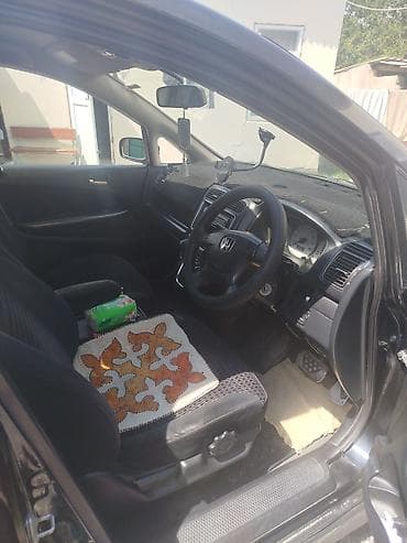тайота ипсум 1: Honda Stream: 2002 г., 1.7 л, Автомат, Бензин, Универсал — 3