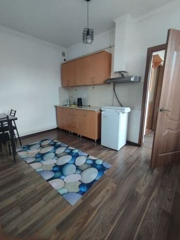 сдаю комнату гостиничнего типа: 1 комната, Душевая кабина, Круглосуточное заселение, Постельное белье — 2