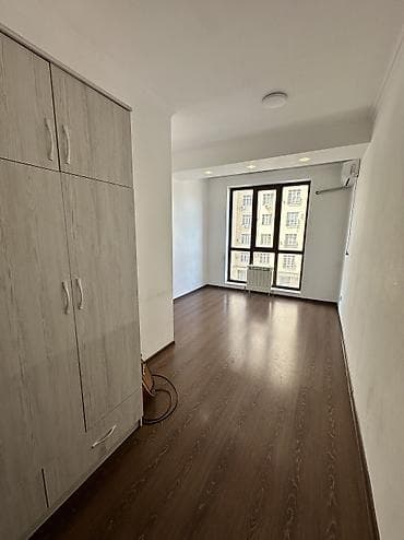 4 комнаты, 148 м², Элитка, 3 этаж, Старый ремонт — 4