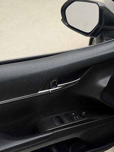 Toyota: Toyota Camry: 2020 г., 2.5 л, Типтроник, Бензин, Седан — 5
