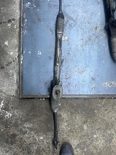 Руль рейкасы Volkswagen 2000 г., Колдонулган, Оригинал, Германия lalafo.kg да Руль рейкасы Volkswagen 2000 г., Колдонулган, Оригинал, Германия