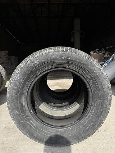 Шины: Шины 265 / 65 / R 17, Лето, Б/у, Комплект, Внедорожные (АТ/МТ), Nexen — 1