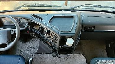 Транспорт: Сүйрөгүч, Volvo, 2012 г., Прицепсиз — 8