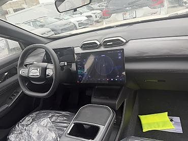 электромобиль нета: Dongfeng : 2026 г., 0.1 л, Робот, Электромобиль, Кроссовер — 5