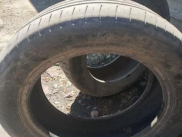 Пара летних шин 215/55 R17. - Размер: 215/55 R17 (указан на