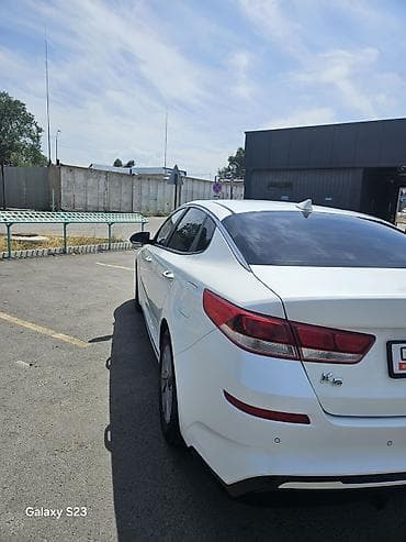 geely e5: Kia K5: 2019 г., 2 л, Автомат, Газ, Седан — 3