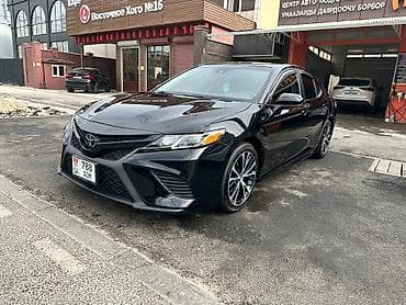 Toyota Camry: 2019 г., 2.5 л, Автомат, Бензин, Седан