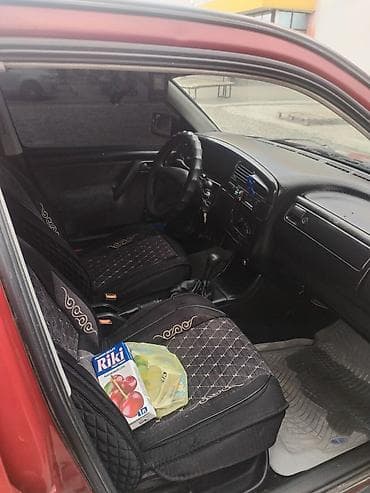 q7 audi: Volkswagen Vento: 1993 г., 1.8 л, Механика, Бензин, Седан — 7