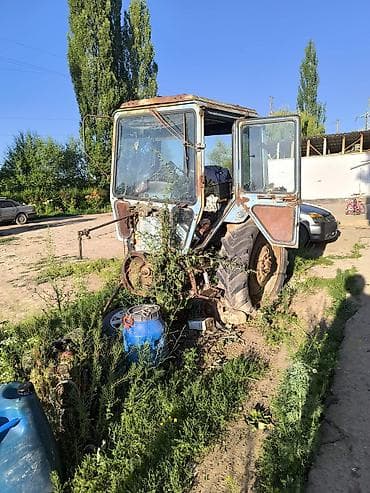 Унаа: Трактор МТЗ «Беларус» (ориентировочно МТЗ-80/82) Описание по фото: - — 2