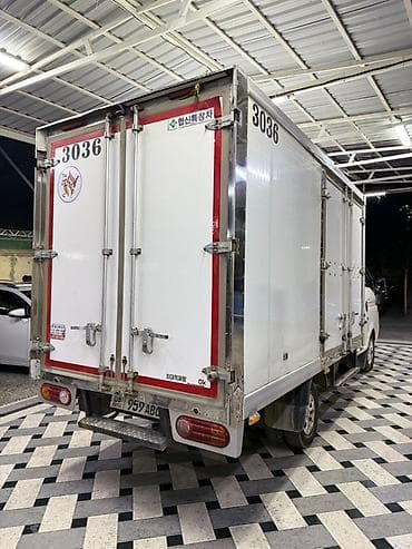 пол прсеп: Hyundai Porter: 2018 г., 2.5 л, Механика, Дизель, Фургон — 5