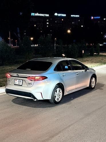 королев: Toyota Corolla: 2020 г., 1.8 л, Вариатор, Гибрид, Седан — 5