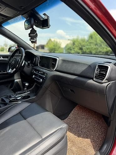 Продажа авто: Kia Sportage: 2018 г., 2 л, Автомат, Дизель, Кроссовер — 3