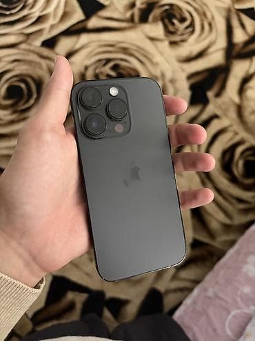 IPhone 14 Pro, 256 ГБ, Jet Black, Чехол, 82 %