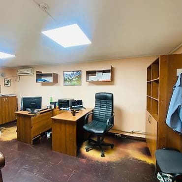Коммерческая недвижимость: Сдаётся помещение в Золотом квадрате 📍 Боконбаева / Панфилова | первая — 9
