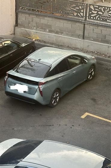 avalon 2017: Toyota Prius: 2017 г., Гибрид, Хэтчбэк — 2