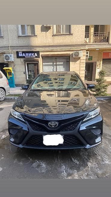 Toyota Camry: 2017 г., 2.5 л, Автомат, Бензин, Седан