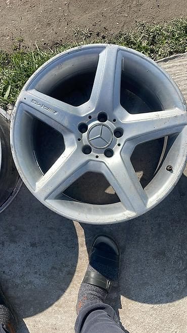 сиденья mercedes: Колеса в сборе 235 / 40 / R 18, Лето, Б/у, Комплект, Легковые, Литые, отверстий - 5 — 3