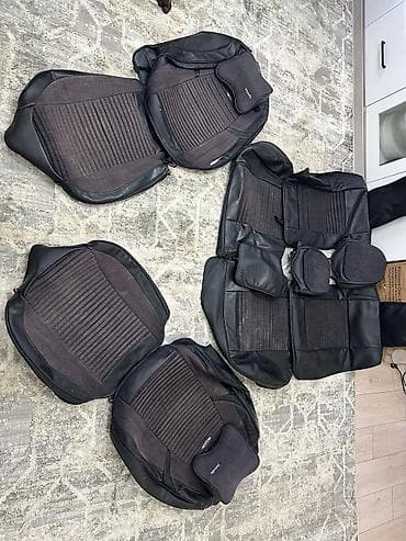 mersedes e63: Чехлы Экокожа, С подушкой, цвет - Черный, Б/у, Платная доставка — 1