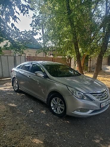 электрокар седан: Hyundai Sonata: 2012 г., Газ, Седан — 5