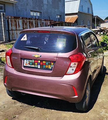 мини электро мабиль: Chevrolet Spark: 2018 г., 1 л, Автомат, Бензин, Хэтчбэк — 5