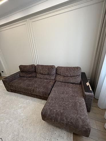 Терезелер жана комплектөөчүлөр: Бурчу бар диван, Бүктөө, Үч кишилик — 3