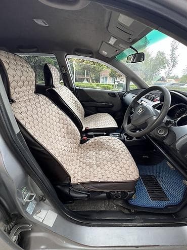 Транспорт: Honda Fit: 2003 г., 1.5 л, Автомат, Бензин, Хэтчбэк — 9