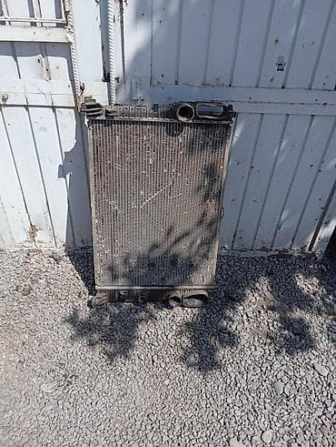 Продам. радиатор мерс211к.5л.мл163к.и рад.кондиционера.мл164