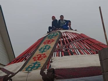 юрты на берегу иссык куля: Коттедж, УЮТНЫЙ Унаа токтотуучу жай, унаа туруучу жай, Коргоодогу аймак — 8