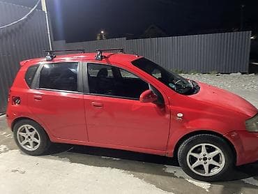 Унаа: Chevrolet Kalos: 2008 г., 1.4 л, Кол менен иштөөчү, Хетчбек — 2