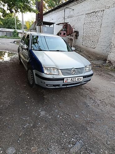Volkswagen: Volkswagen Bora: 1999 г., 1.6 л, Кол менен иштөөчү, Бензин, Седан — 1
