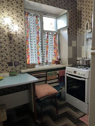 2 комнаты собственник: 2 комнаты, 40 м², 4 этаж, Старый ремонт — 6