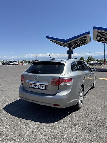 агро товары: Toyota Avensis: 2010 г., Автомат, Дизель, Универсал — 4