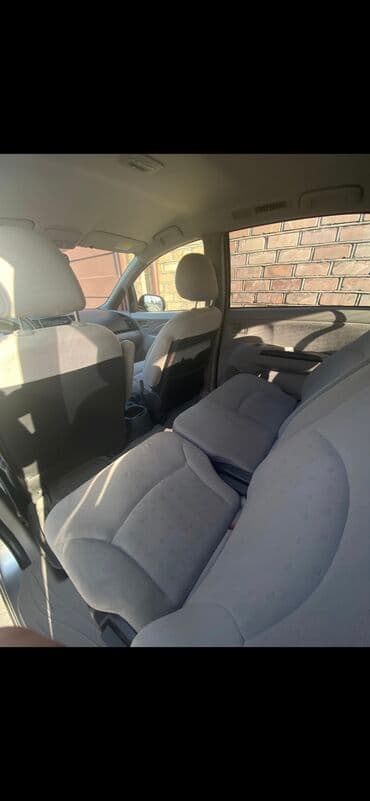 авто в рассрочку без банка без первоначального взноса в бишкеке: Mitsubishi Grandis: 2010 г., 2.4 л, Автомат, Бензиновая, Минивэн — 6