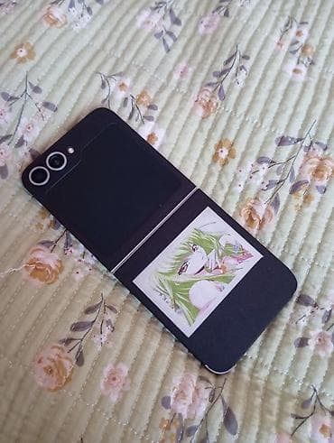 flip 4: Samsung Galaxy Z Flip6, Б/у, 512 ГБ, цвет - Серебристый, 1 SIM — 2