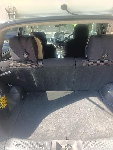 Унаа сатуу: Toyota Ist: 2003 г., 1.5 л, Автомат, Бензин, Хетчбек — 6