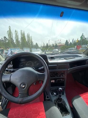 некая 3: Daewoo Nexia: 2003 г., 1.5 л, Бензин, Седан — 9