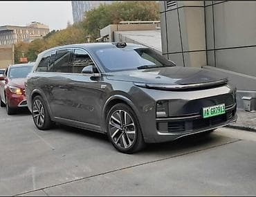lixiang 9: Lixiang L8: 2026 г., Автомат, Гибрид, Кроссовер — 1