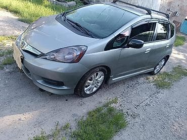 обшивки на фит: Honda Fit: 2008 г., 1.5 л, Автомат, Бензин, Хэтчбэк — 2
