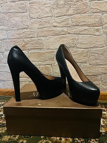 Угги: Продаю каблуки! Размер 36-36,5 Возможно бартер на что нибудь — 1