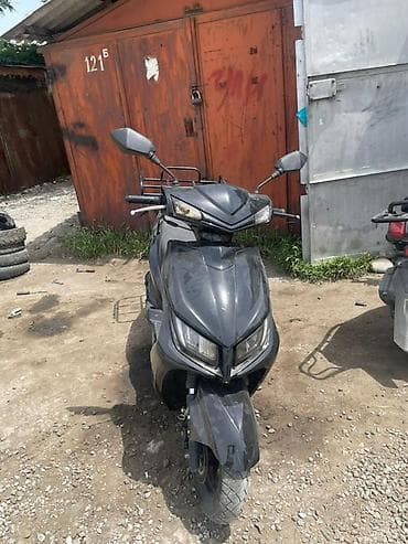 Тип скутера M8, 125 куб. см, Бензин, Б/у at lalafo.kg Тип скутера M8, 125 куб. см, Бензин, Б/у