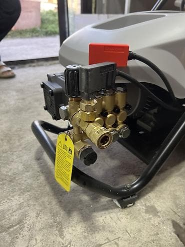 pump wedge: Трехфазная Профессиональная мойка высокого давленияLUBA CHEETAH — 6