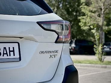 Subaru Outback: 2023 г., 2.4 л, Вариатор, Бензин, Кроссовер — 3