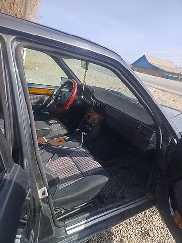 купить акпп мерседес 124: Mercedes-Benz 220: 1994 г., 2.2 л, Механика, Бензин, Седан — 7