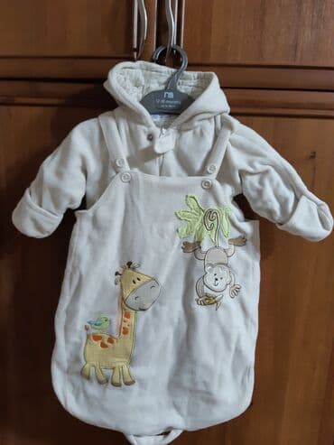 Костюмчик на 3месяца. Состояние очень хорошее!!!
