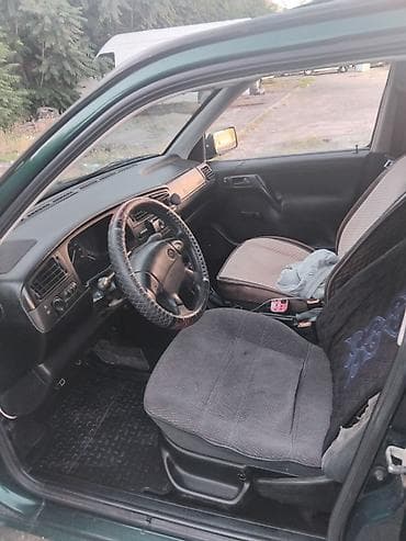 cl 63: Volkswagen Vento: 1996 г., 1.8 л, Механика, Газ, Седан — 5