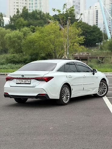 prius plus: Toyota Avalon: 2020 г., 2.5 л, Автомат, Гибрид, Седан — 6