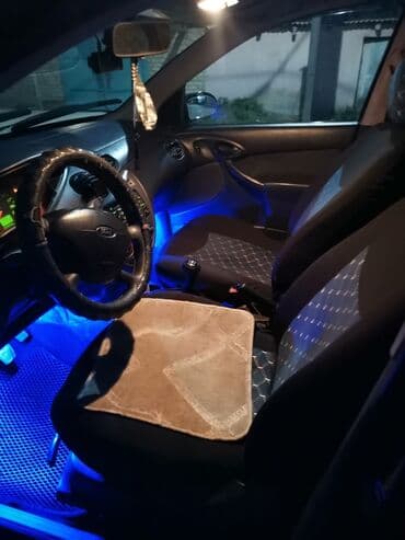 Ford Focus: 2004 г., 1.8 л, Механика, Бензин, Универсал