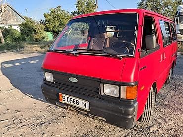 Ford Econovan: 1988 г., 2 л, Механика, Дизель, Минивэн — 1