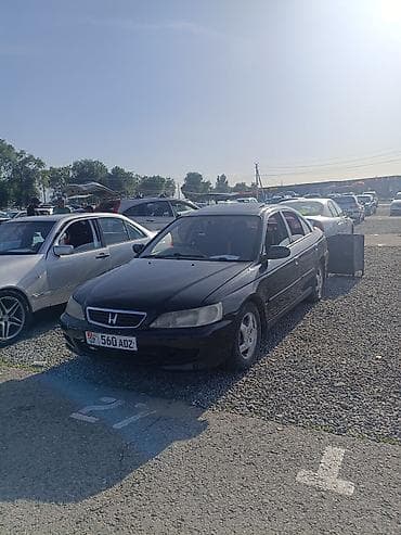 касем машина: Honda Accord: 2001 г., 2 л, Автомат — 1
